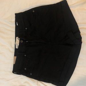 Black Shorts + High-waisted length